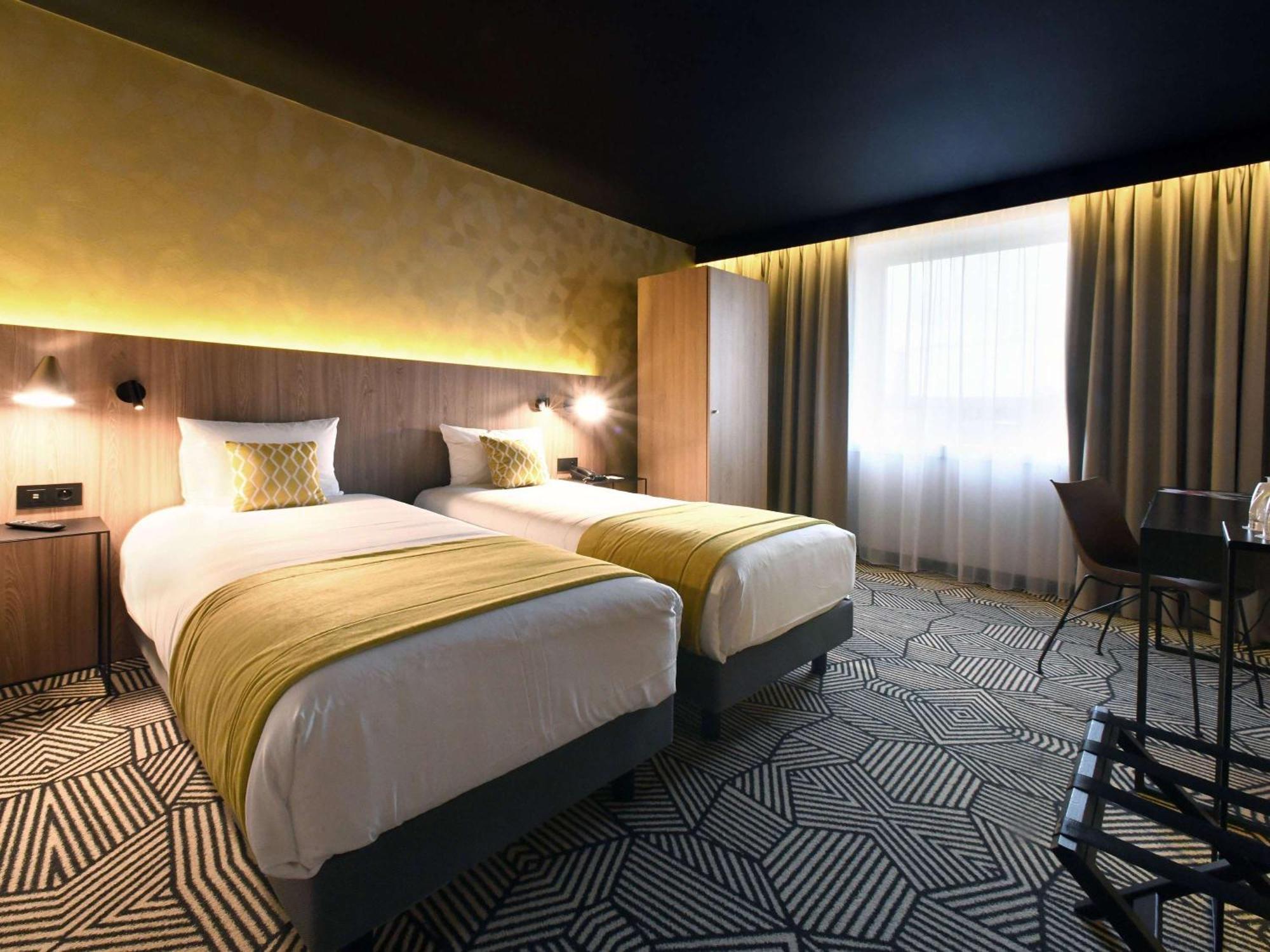 Mercure Arras Centre Gare Екстер'єр фото